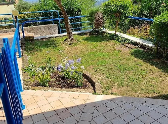 Vista Garda, Roe